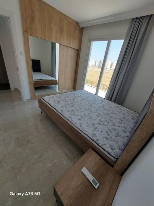1 Bedroom Home - New Furnishings Trikomo Екстериор снимка